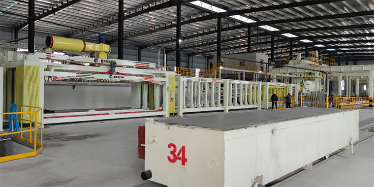 春暖花開，四喜臨門 / 熱烈祝賀東岳機械加氣板材生產(chǎn)線用戶虎年開新篇